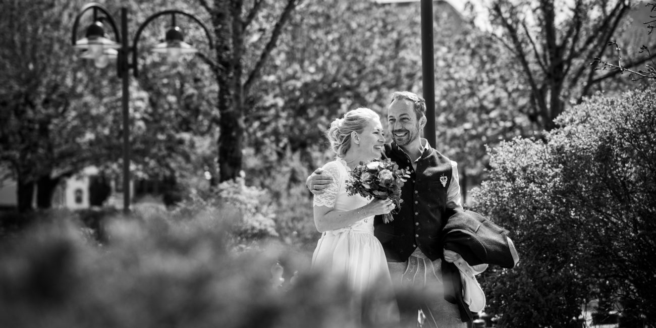 Hochzeit von Caroline & Markus in Ebenau mit anschließender Feier auf der Waldhofalm.