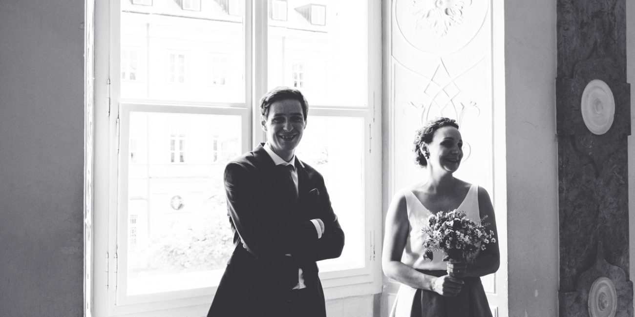 Hochzeit von Astrid und Michael im Marmorsaal vom Schloss Mirabell in Salzburg.