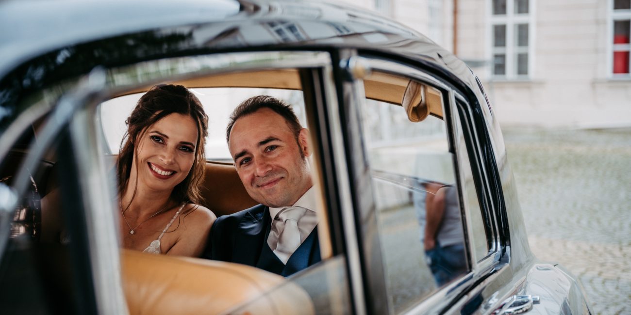 Hochzeit von Insa und Alexander aus Würzburg im Marmorsaal vom Schloss Mirabell in Salzburg