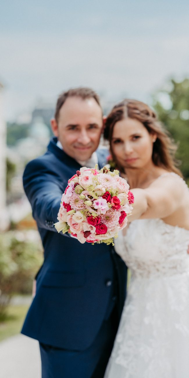 Hochzeit von Insa und Alexander aus Würzburg im Marmorsaal vom Schloss Mirabell in Salzburg