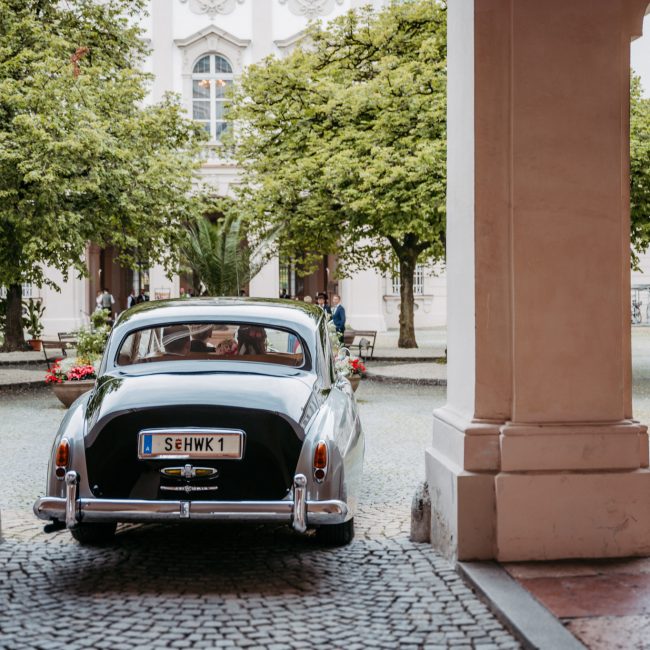 Hochzeit von Insa und Alexander aus Würzburg im Marmorsaal vom Schloss Mirabell in Salzburg