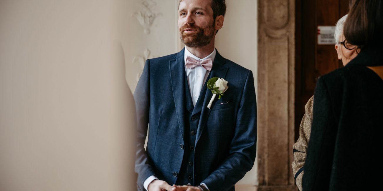 Hochzeit von Charles und Jana im Marmorsaal vom Schloss Mirabell in Salzburg