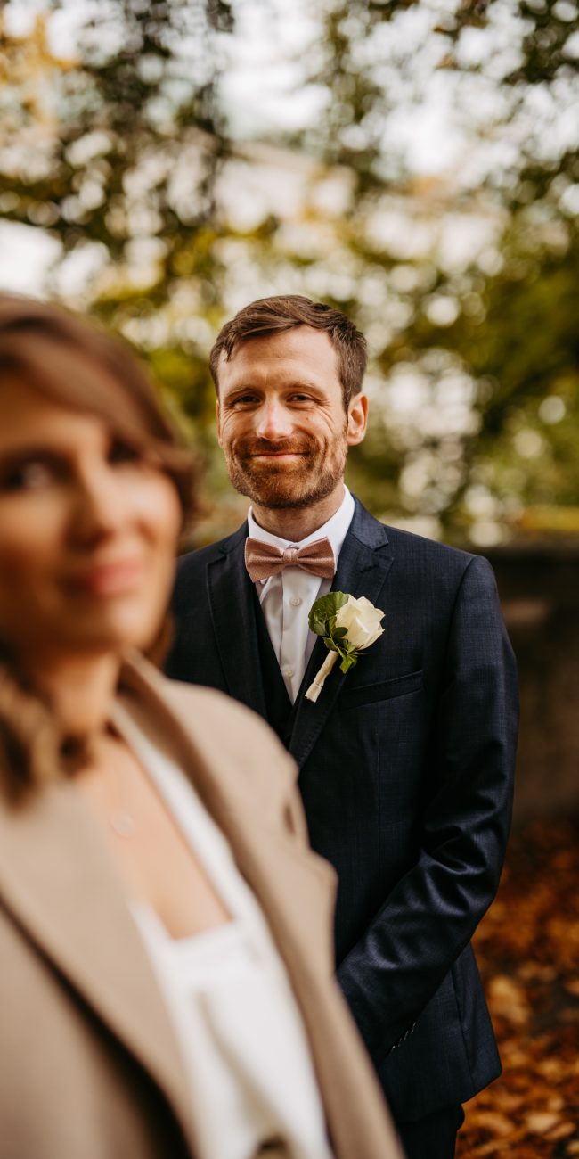 Hochzeit von Charles und Jana im Marmorsaal vom Schloss Mirabell in Salzburg