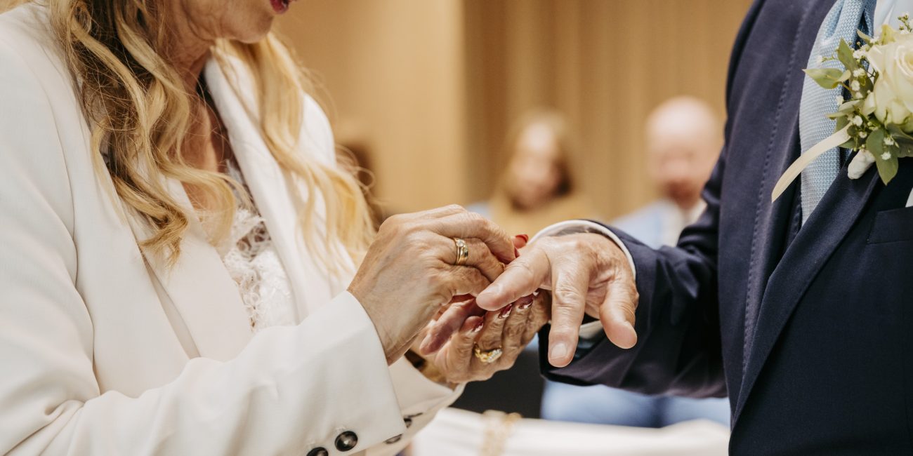 Ringtausch im Standesamt Großgmain