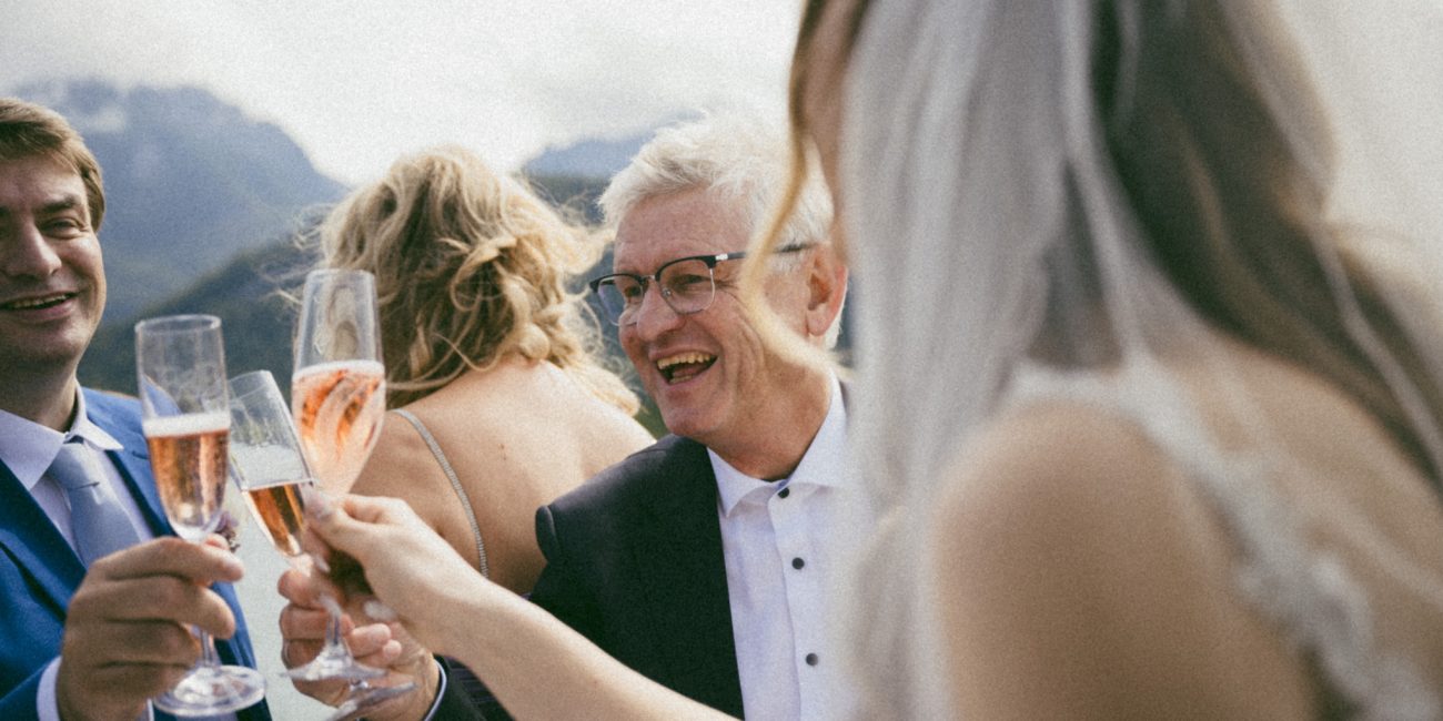 Beatrice & Benjamin – Hochzeit mit Bootsfahrt am Wolfgangsee und Trauung in Strobl