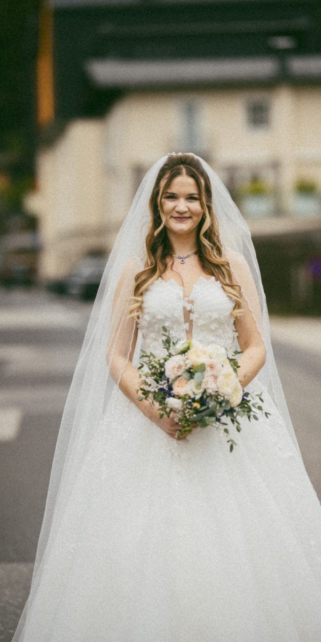 Beatrice & Benjamin – Hochzeit mit Bootsfahrt am Wolfgangsee und Trauung in Strobl